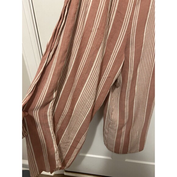 New American Eagle Women’s Mauve Striped Halter Backless Jumpsuit Size Medium - Picture 3 of 7